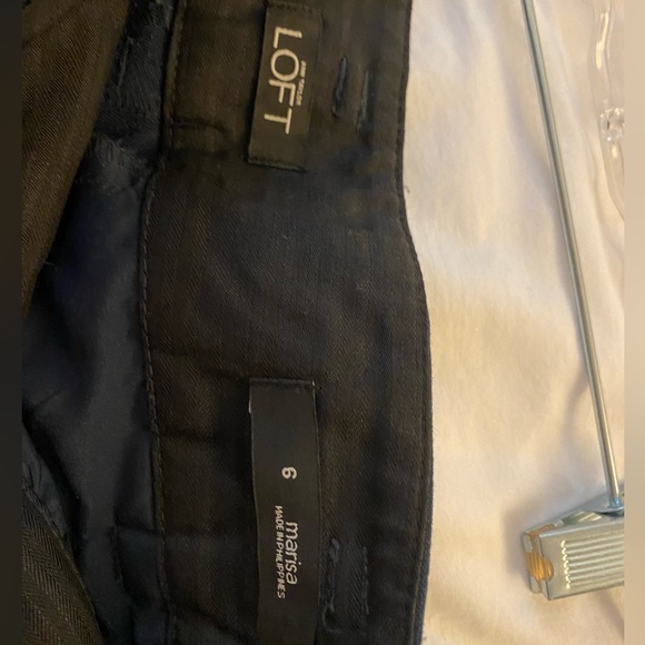 Size 6 navy Marissa style Ann Taylor work pants - Picture 4 of 5